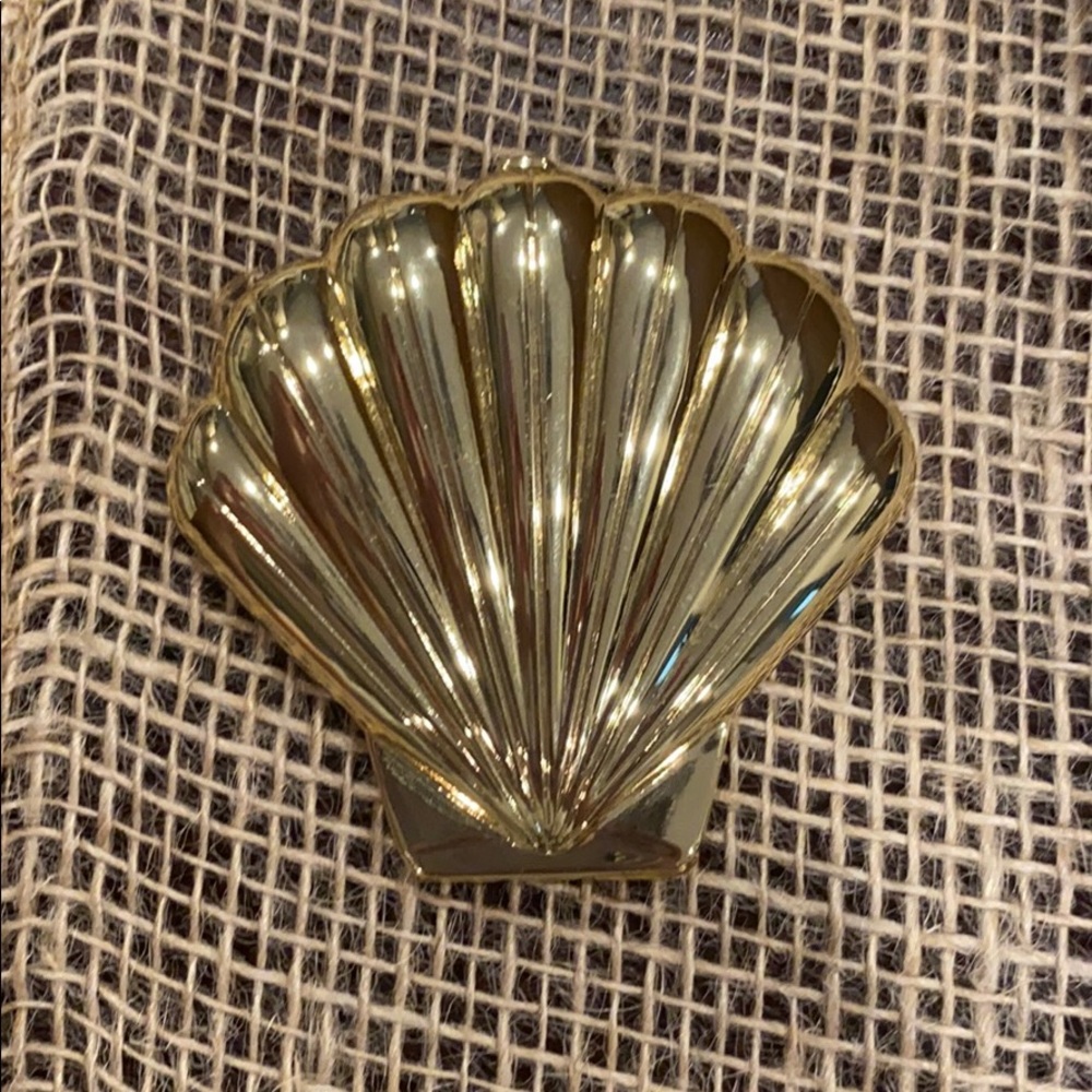 Lilly Pulitzer Compact Mirror Shell Shape